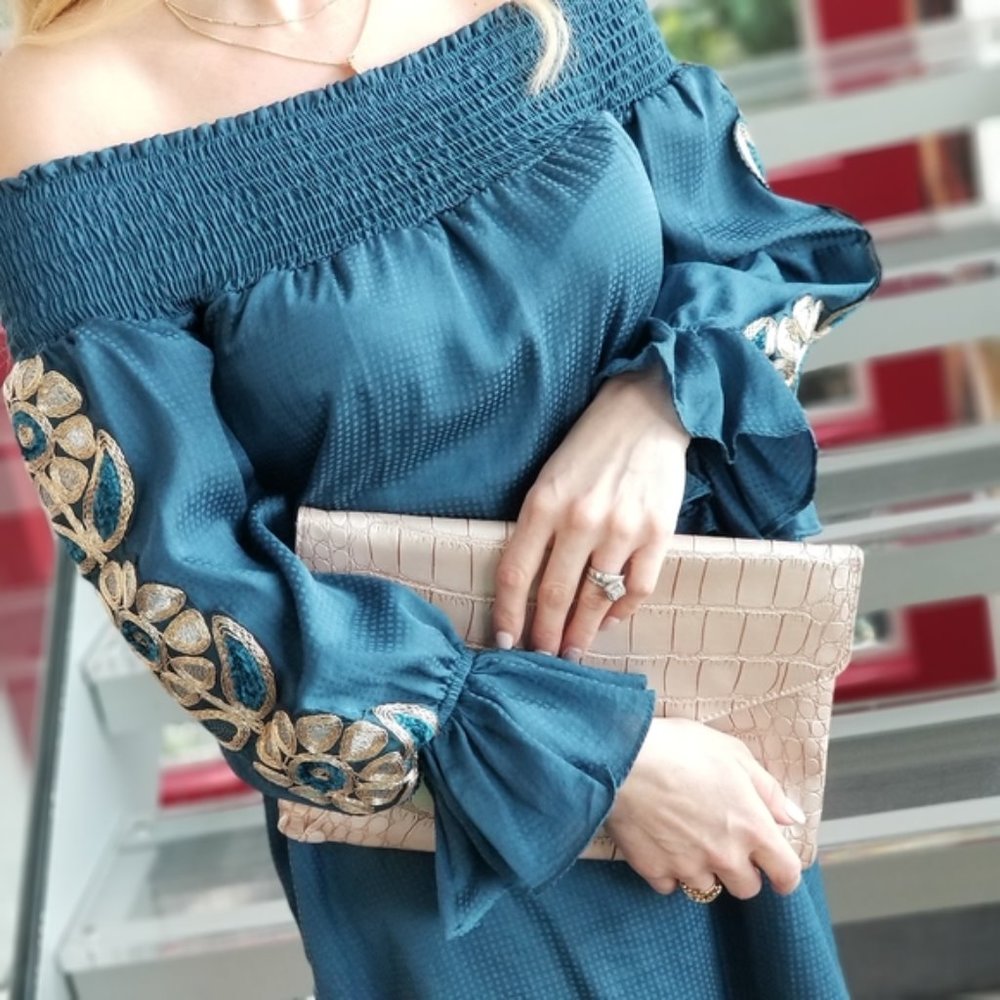 COUNTRY DOLLZ Off Shoulder Teal Dress - Picture 2 of 4